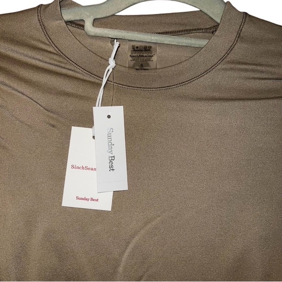 Sunday Best sinch seam beige long sleeve - Picture 2 of 3